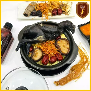 Gà Ác  Hầm Hồng Sâm Đại Bổ (1 Gà Ác Tơ)